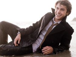 Зак Эфрон и Роберт Де Ниро сыграют в дорожной комедии