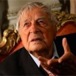 Юрия Любимова госпитализировали в тяжелом состоянии