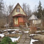 Дача весной